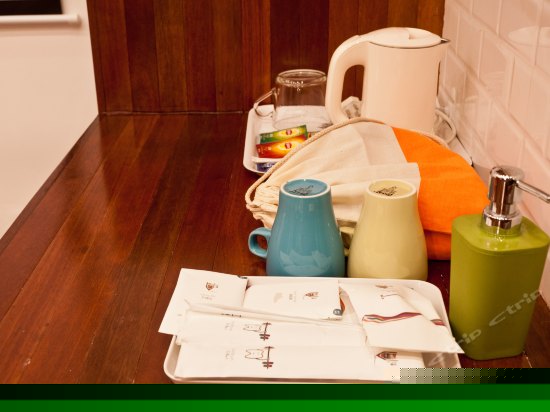 Loft复式庭院阳台四人间