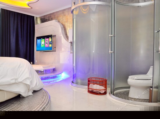 Q16爱情海主题房