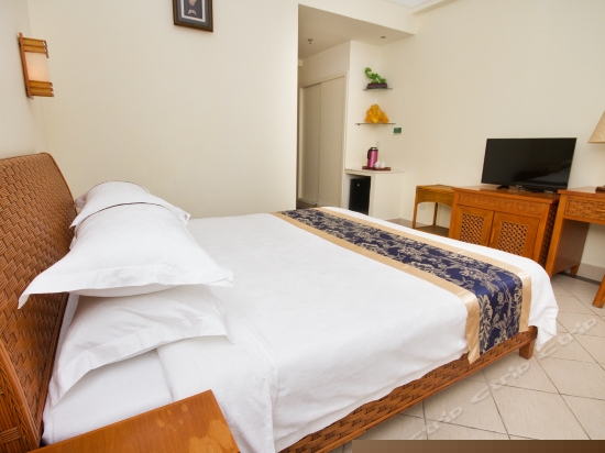 高级蜜月泡池房