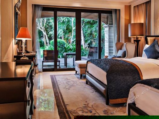 康莱德总统别墅五卧室