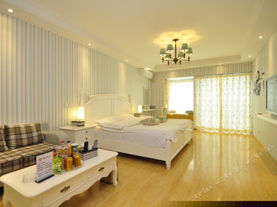 地中海风情大床房