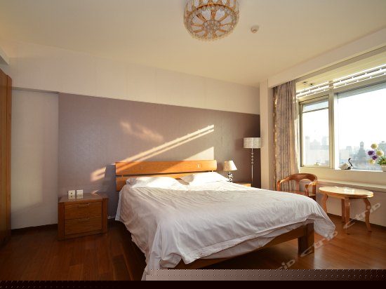 豪华观景大床房