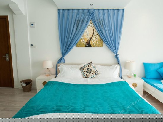 海景阳台大床房雪月