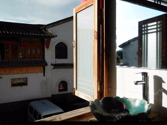 二楼阳光观景大床房