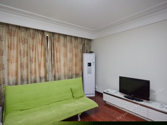 两室两厅一厨一卫