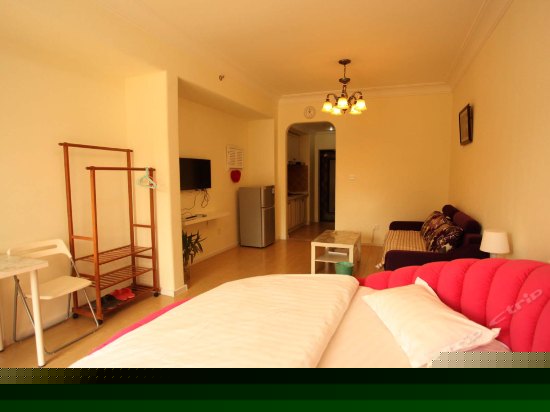 浪漫蜜月圆床婚房