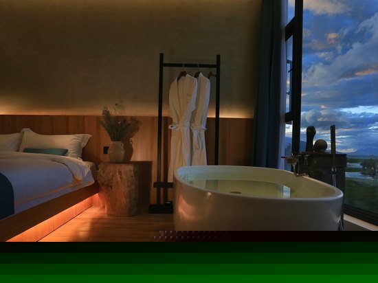 精致海景大床房