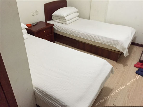 标准双人间（床位房）