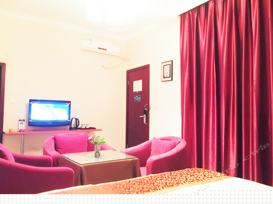 庭阁高级大床房