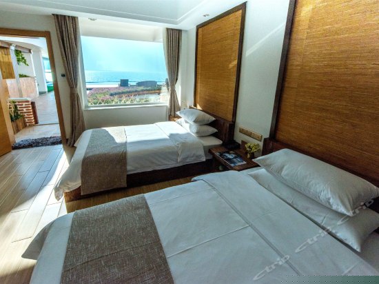 浮曦90°看海花园露台双床房