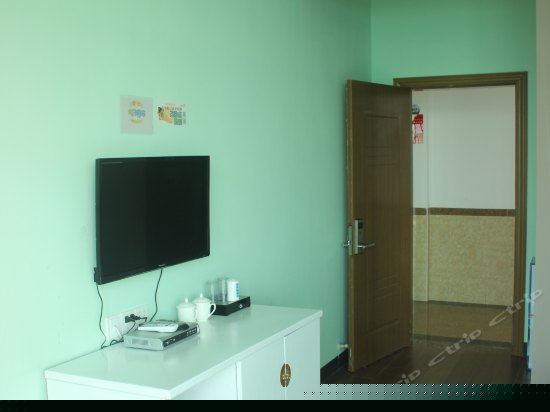 雅致微海景标准间