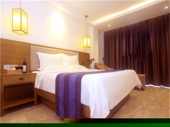 豪华海景大床房