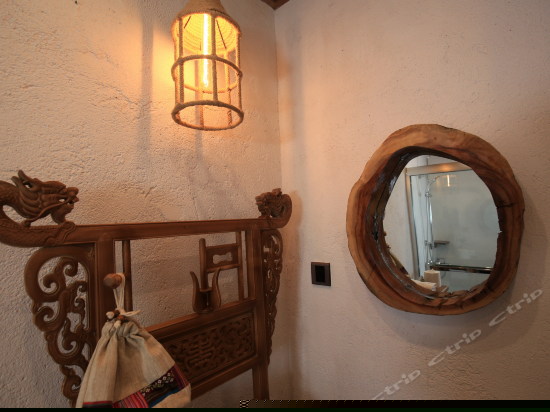 豪华山水景观房B