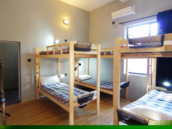 混住六人床位房