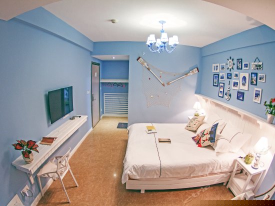 费拉小镇大床房