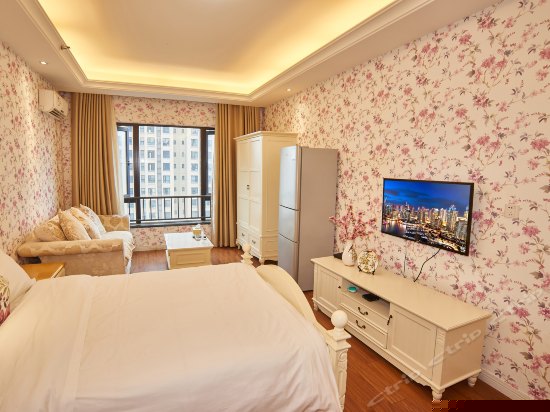 欧式田园风情大床房