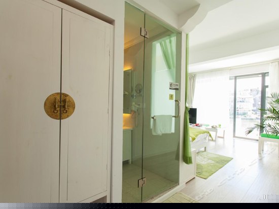 海景阳台大床房雪月