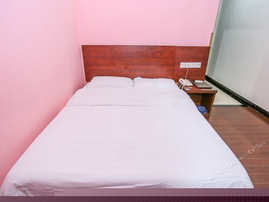 豪华电脑单人房