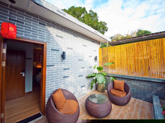 湖景露台大床房