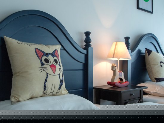 逸空间豪华四人套房