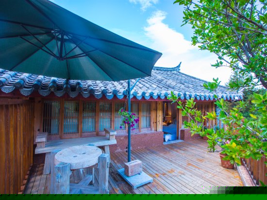 半山私语露台玫瑰蜜月套房