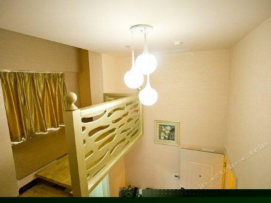 高级复式双床房