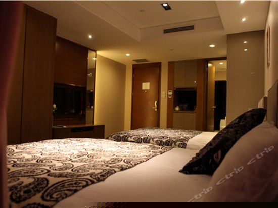 豪华城景双床房