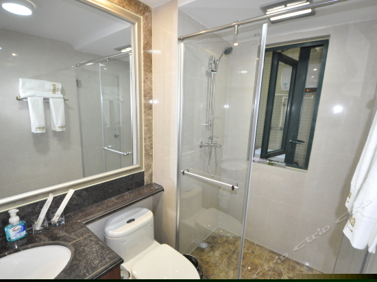 素洁两室两厅温馨居