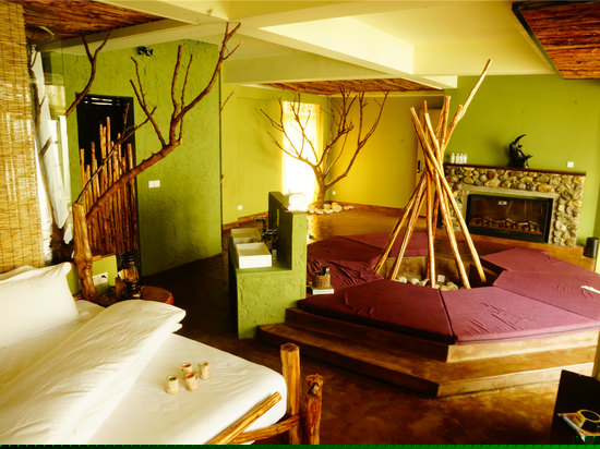 苏醒-雨林海景大床房