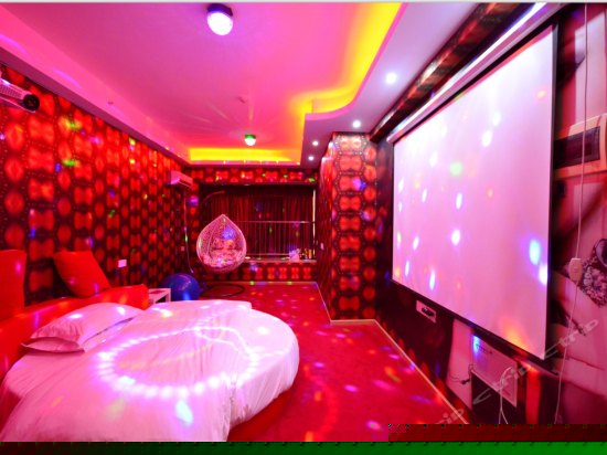 梦幻舞台影院房