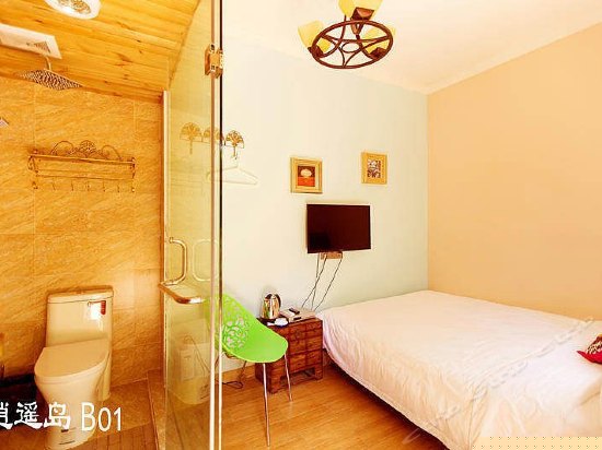 温馨情侣大床房