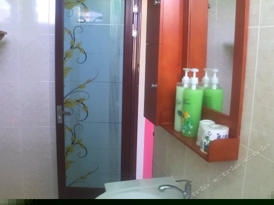 榻榻米海景大床房