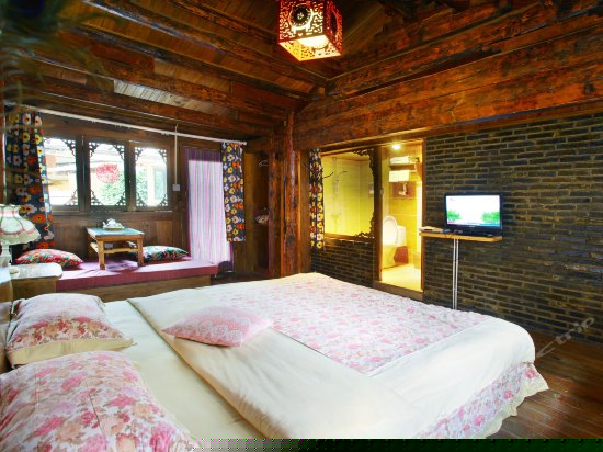 二楼逸居大床房