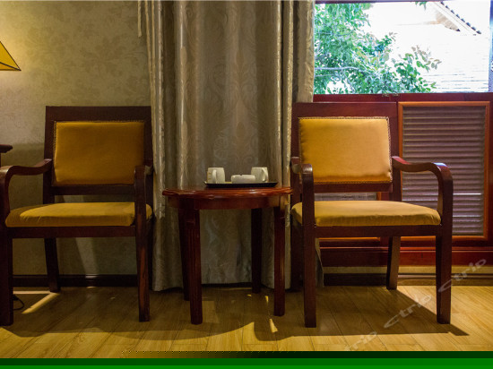 花园式温馨双床房（带观景吊篮）