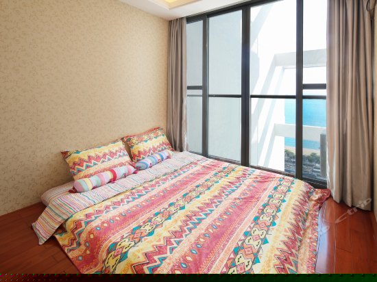 180°无敌海景三室两厅