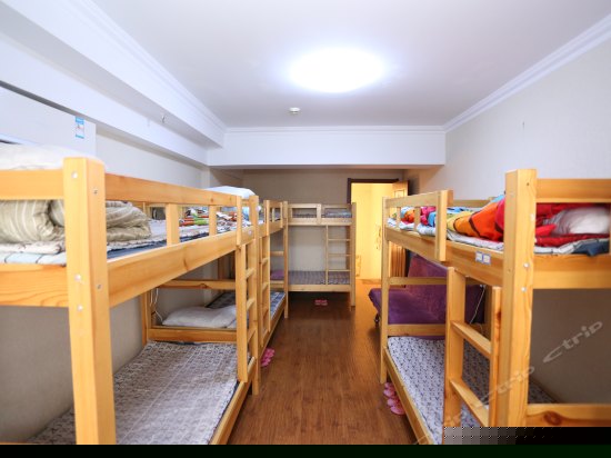 男生6-7人间(床位)