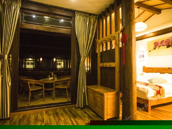 云山居阳光大床房