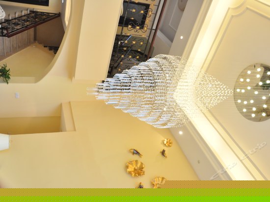 六房十二床双拼别墅F房