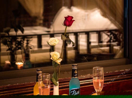 豪华贰号大床房