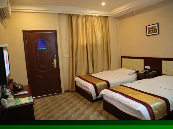 双床标准间