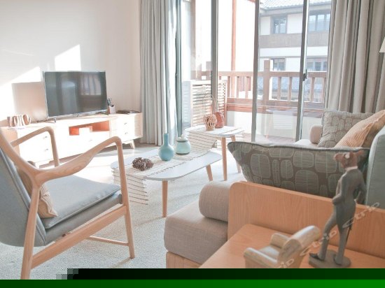 禅意村舍家庭套房