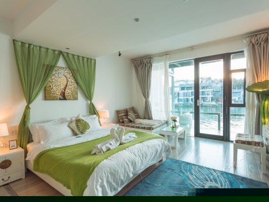 海景阳台大床房雪月