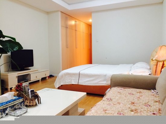 豪华江景大床房