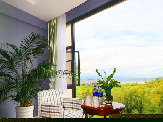 尊尚海景大床房