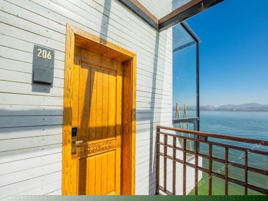 270度豪华海景花园大床房