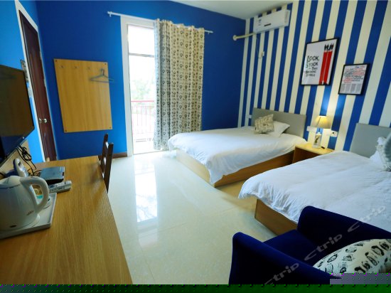 贝壳沙滩店-阳台双床