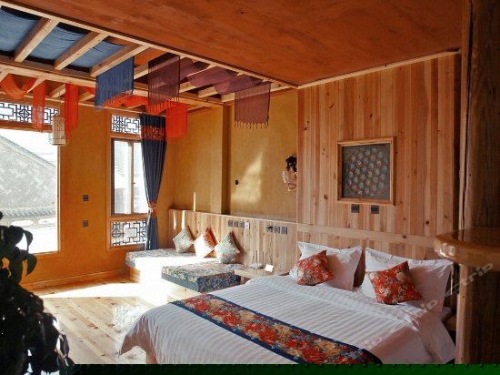 白族特色大床房