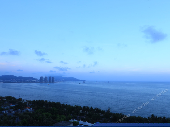 欧式无敌海景三房