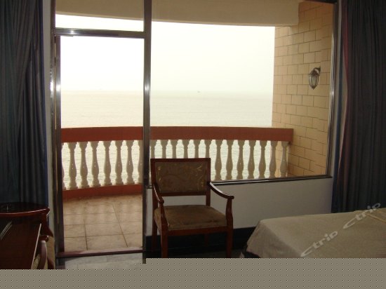 海威楼豪华海景房