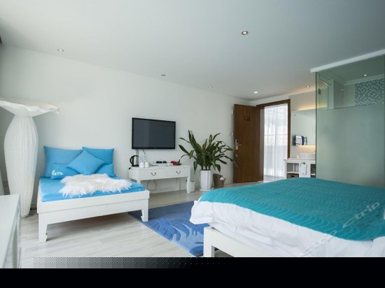 海景阳台大床房雪月